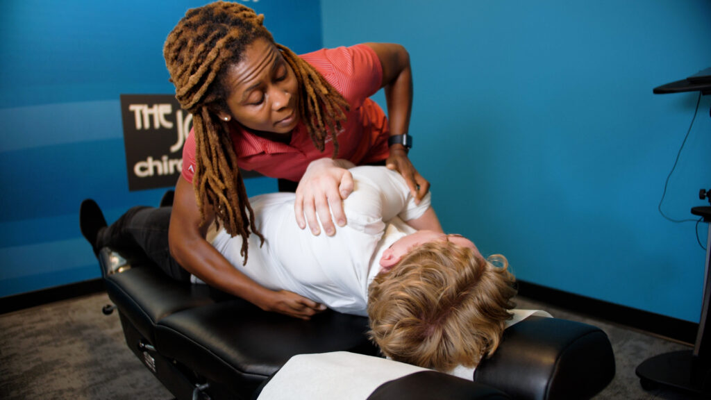 chiropractor franchise cost